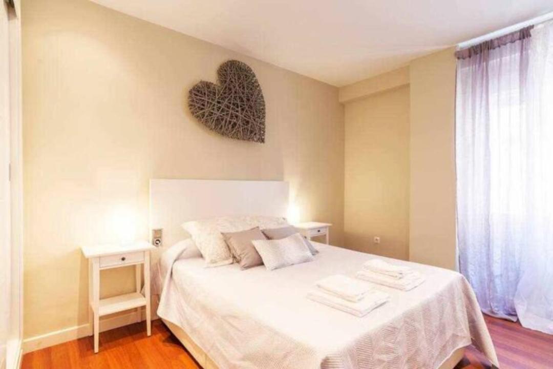 Apartamento Premium Junto A Catedral มาลากา ภายนอก รูปภาพ