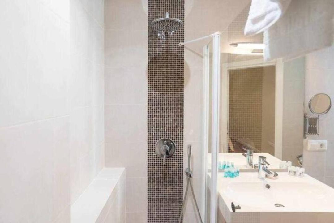 Apartamento Premium Junto A Catedral มาลากา ภายนอก รูปภาพ