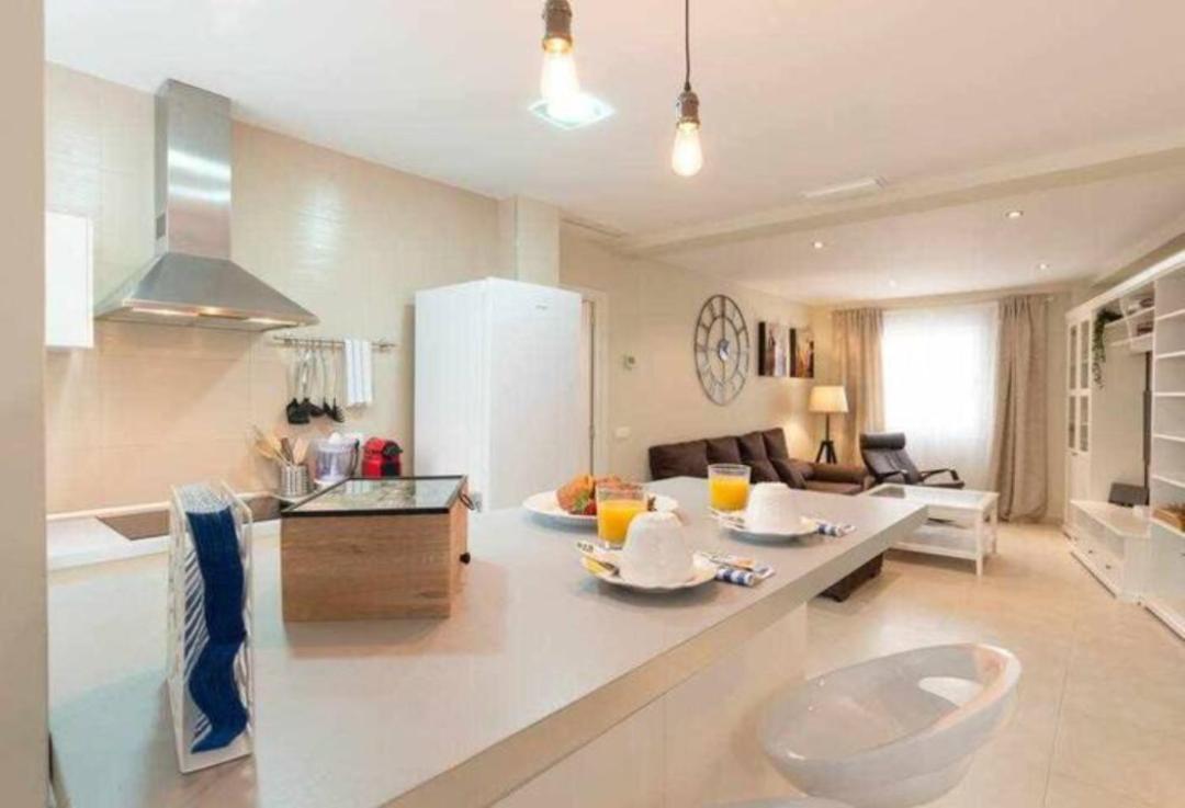 Apartamento Premium Junto A Catedral มาลากา ภายนอก รูปภาพ